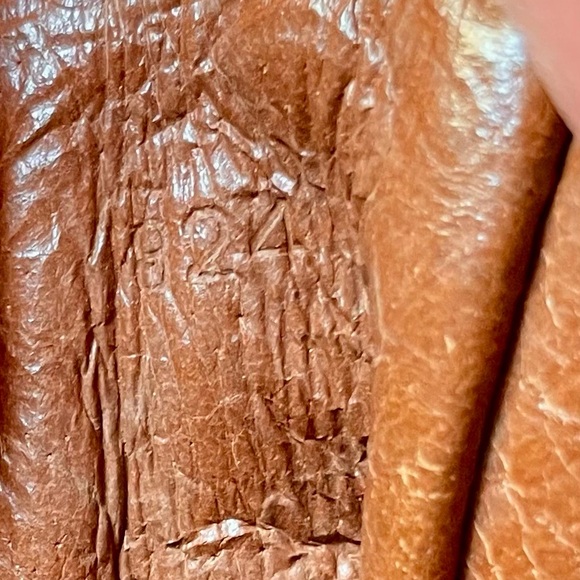 Louis Vuitton Authentic Monogram Clutch / Wristlet Bag - Picture 8 of 12